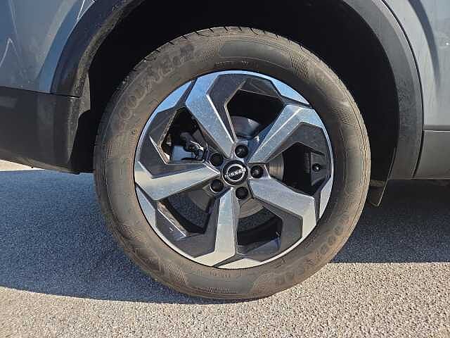 Nissan Qashqai MHEV 140 CV N-Connecta