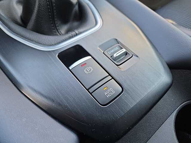 Nissan Qashqai MHEV 140 CV Tekna