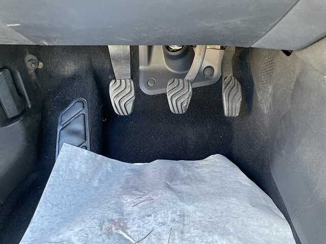 Nissan Qashqai MHEV 140 CV N-Connecta