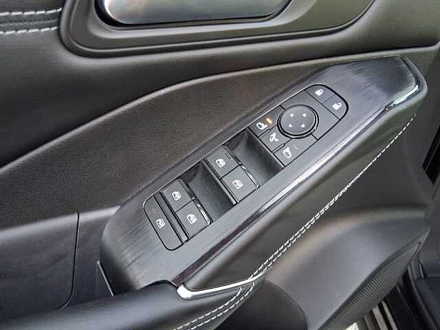 Nissan Qashqai MHEV 140 CV N-Connecta