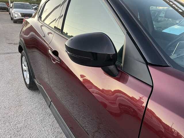 Nissan Juke 1.0 DIG-T 114 CV N-Connecta