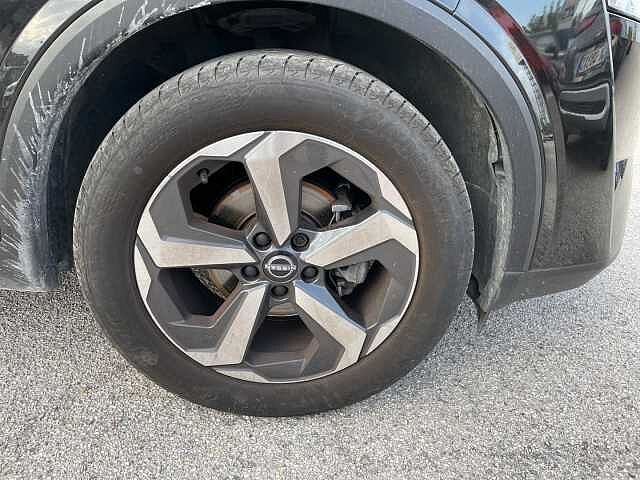 Nissan Qashqai MHEV 140 CV N-Connecta