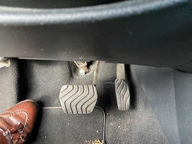 Nissan Juke 1.6 HEV N-Connecta