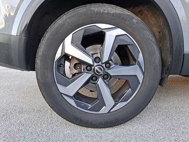 Nissan Qashqai MHEV 140 CV N-Connecta