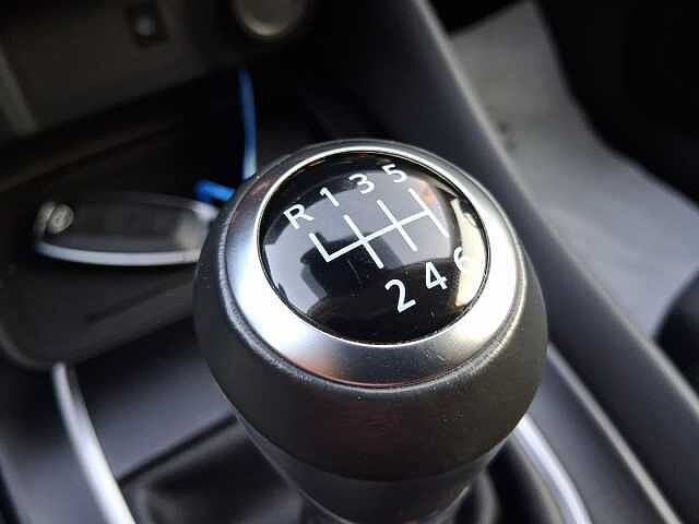 Nissan Qashqai MHEV 140 CV N-Connecta