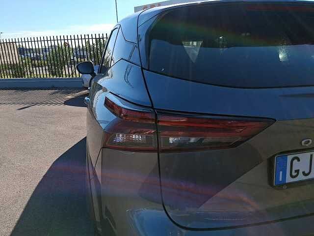 Nissan Qashqai MHEV 140 CV N-Connecta