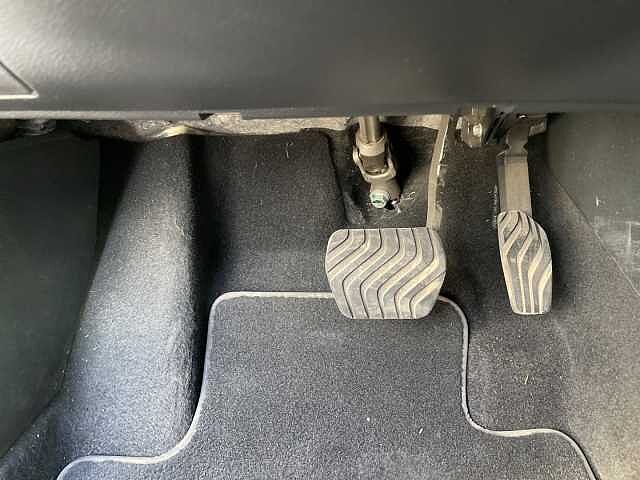 Nissan Juke 1.6 HEV Premiere Edition