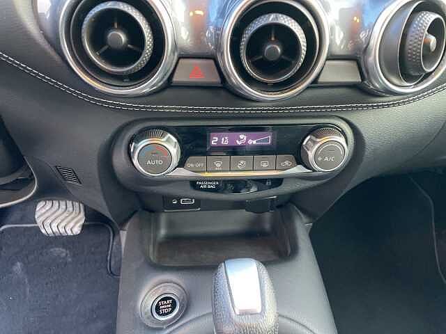 Nissan Juke 1.0 DIG-T 114 CV DCT N-Connecta