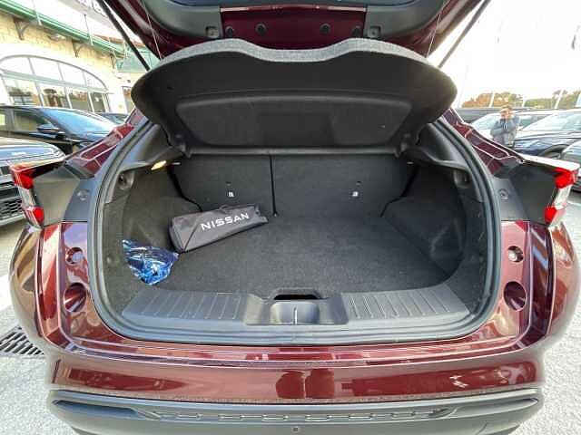 Nissan Juke 1.0 DIG-T 114 CV DCT N-Connecta