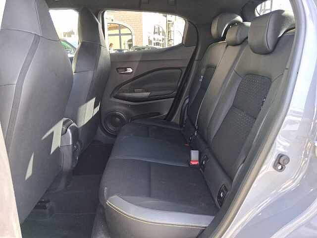 Nissan Juke 1.0 DIG-T 114 CV DCT Kiiro