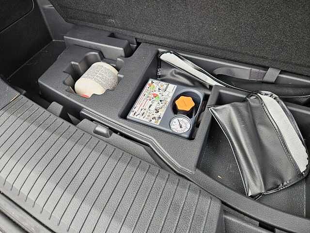 Nissan X-Trail e-Power e-4orce 4WD 7 posti Tekna