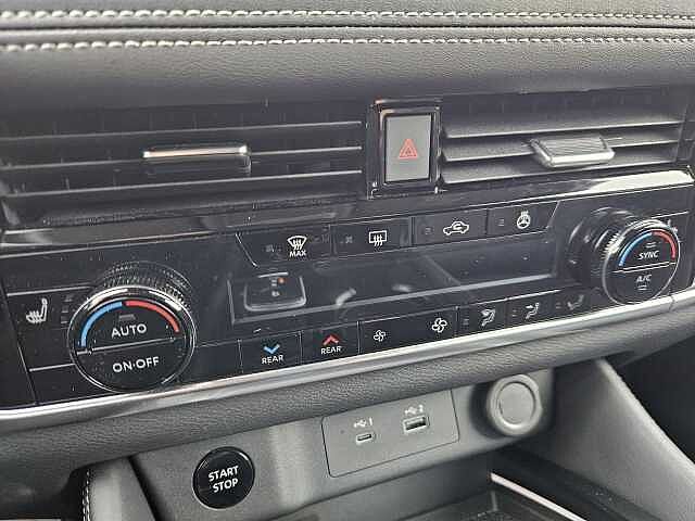 Nissan X-Trail e-Power e-4orce 4WD 7 posti Tekna