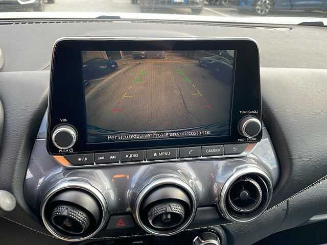 Nissan Juke 1.0 DIG-T 114 CV DCT N-Connecta