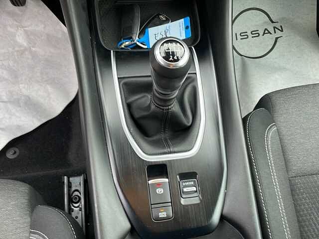 Nissan Qashqai MHEV 140 CV N-Connecta