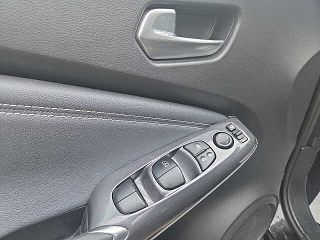 Nissan Juke 1.0 DIG-T 114 CV N-Connecta