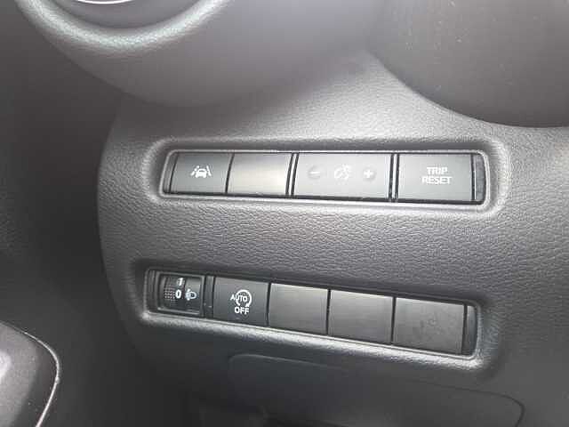 Nissan Juke 1.0 DIG-T 114 CV N-Connecta