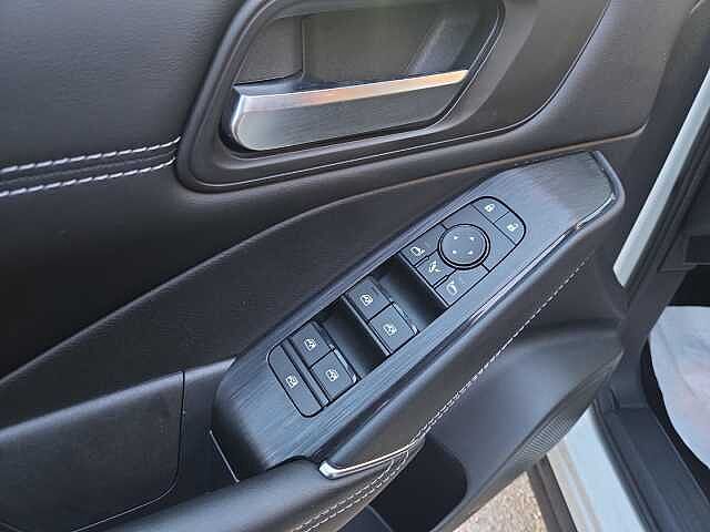 Nissan Qashqai MHEV 140 CV N-Connecta-TETTINO PAN