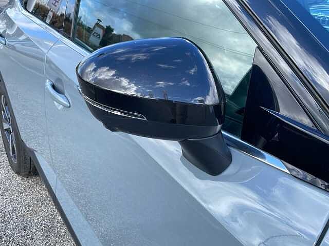 Nissan Qashqai MHEV 140 CV N-Connecta