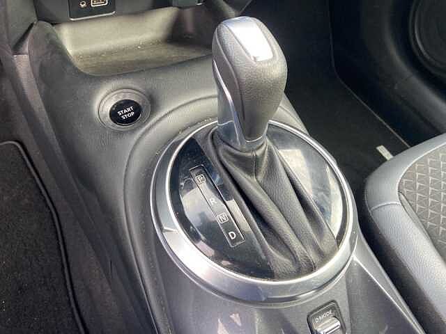 Nissan Juke 1.6 HEV N-Connecta Auto