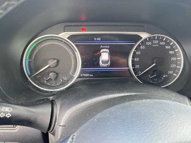 Nissan Juke 1.6 HEV N-Connecta Auto