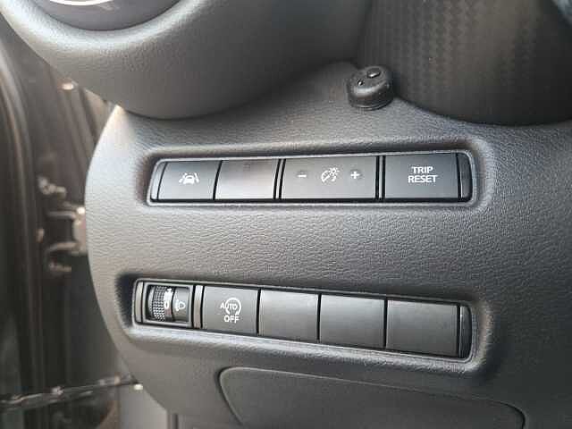 Nissan Juke 1.0 DIG-T 114 Dct N-Connecta