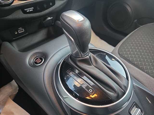 Nissan Juke 1.0 DIG-T 114 Dct N-Connecta