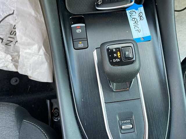 Nissan Qashqai 1.3 MHEV 158 N-Connecta Xtronic