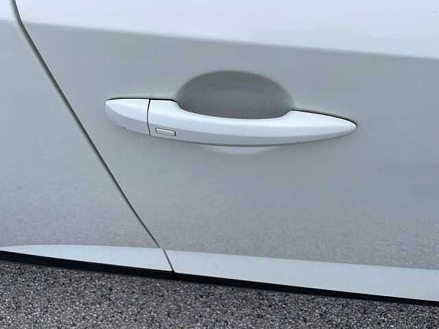 Nissan Qashqai 1.3 MHEV 158 N-Connecta Xtronic