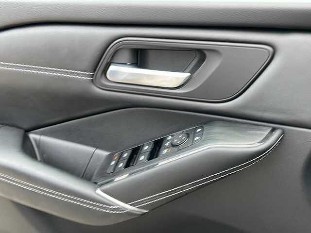 Nissan Qashqai 1.3 MHEV 158 N-Connecta Xtronic