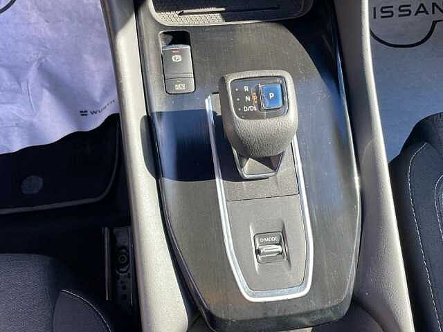 Nissan Qashqai 1.3 MHEV 158 N-Connecta Xtronic