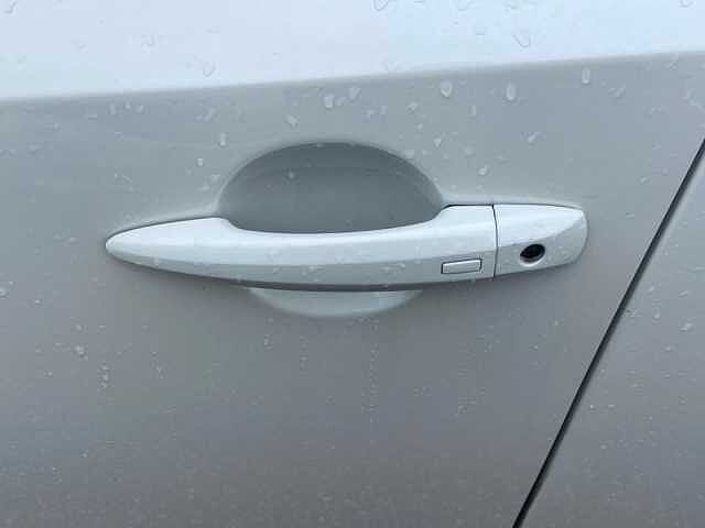 Nissan Qashqai 1.3 MHEV 140 N-Connecta_Aziendale