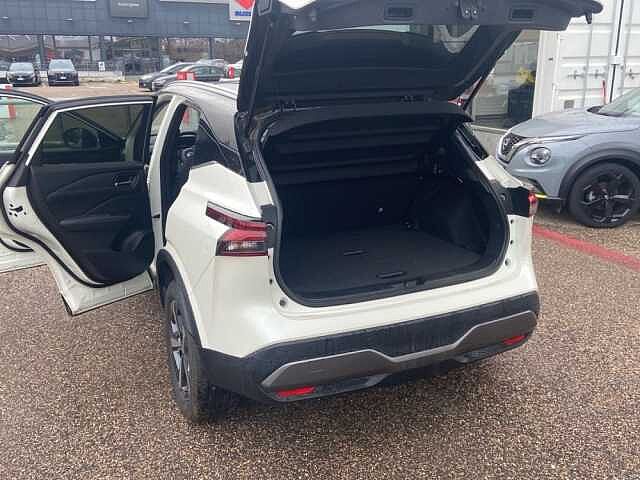 Nissan Qashqai 1.3 MHEV 140 N-Connecta_Aziendale