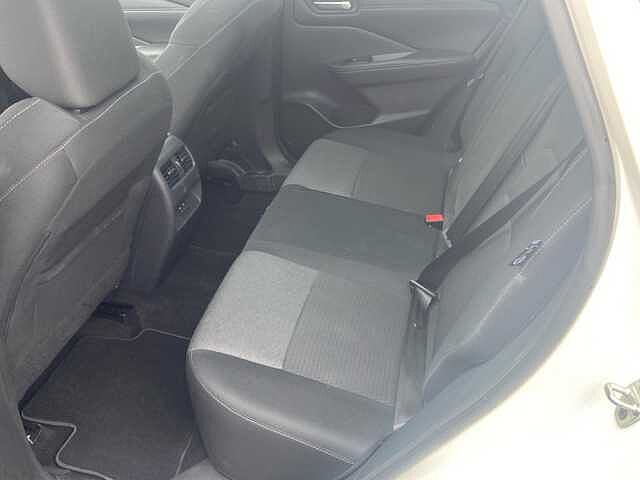 Nissan Qashqai 1.3 MHEV 140 N-Connecta_Aziendale