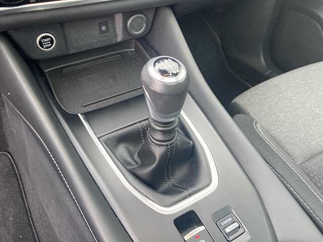 Nissan Qashqai 1.3 MHEV 140 N-Connecta_Aziendale