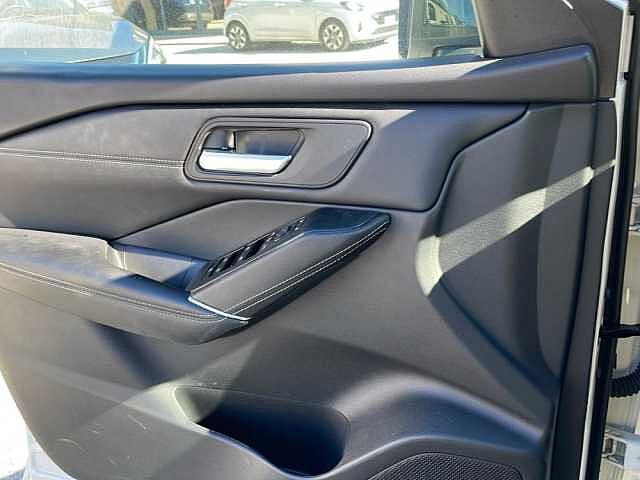 Nissan Qashqai 1.3 MHEV 140 N-Connecta