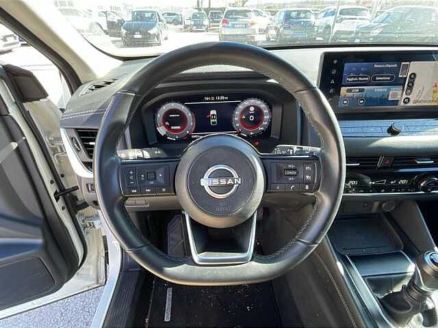 Nissan Qashqai 1.3 MHEV 140 N-Connecta