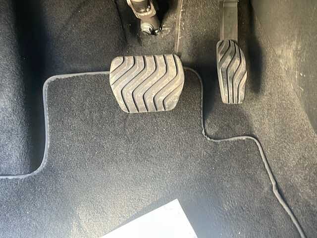 Nissan Juke 1.6 HEV N-Connecta Auto