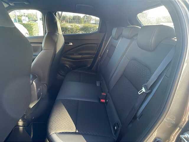 Nissan Juke 1.6 HEV N-Connecta Auto