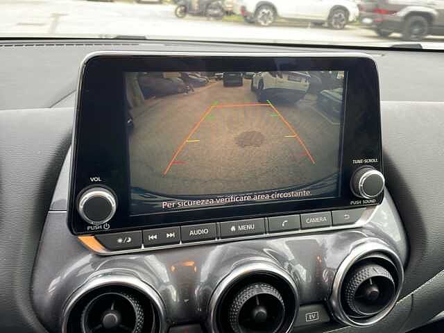 Nissan Juke 1.6 HEV N-Connecta Auto