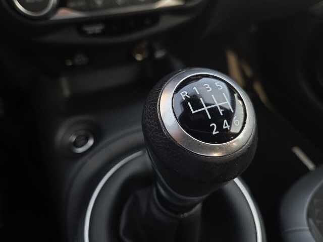 Nissan Juke 1.0 DIG-T 114 Mt N-Connecta