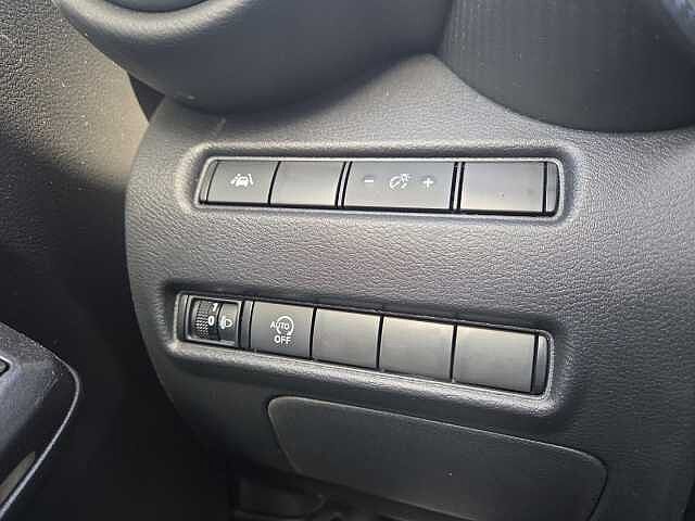 Nissan Juke 1.0 DIG-T 114 Mt N-Connecta