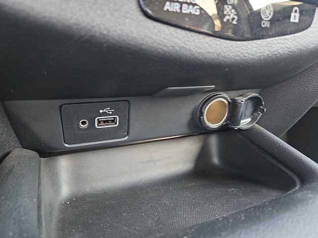 Nissan Juke 1.0 DIG-T 114 Mt N-Connecta