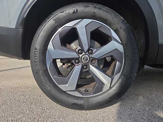 Nissan Qashqai 1.3 MHEV 140 N-Connecta