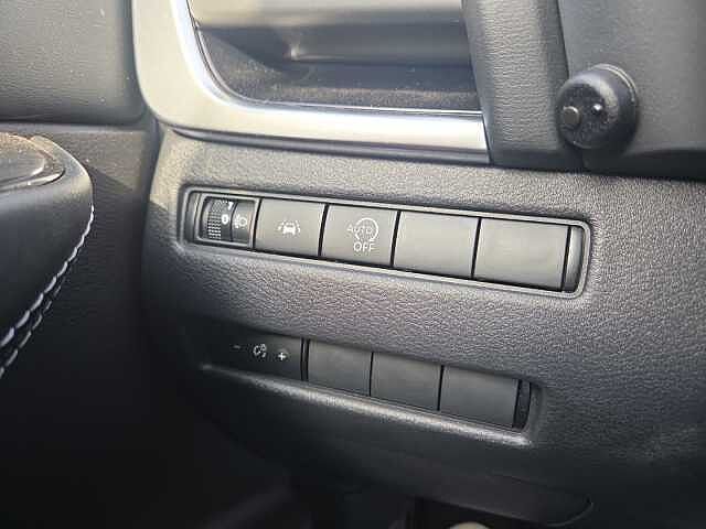 Nissan Qashqai 1.3 MHEV 140 N-Connecta