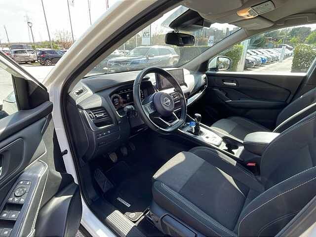 Nissan Qashqai 1.3 MHEV 140 N-Connecta