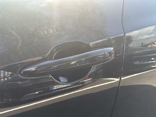 Nissan Juke 1.6 HEV Tekna Auto