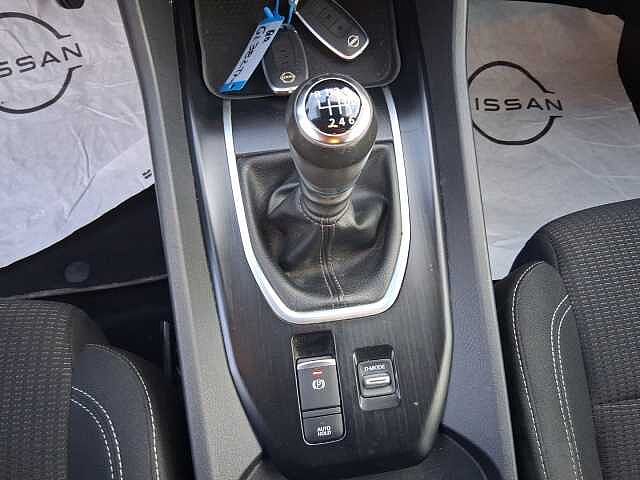 Nissan Qashqai 1.3 MHEV 140 Acenta