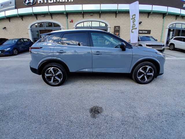 Nissan Qashqai 1.3 MHEV 158 N-Connecta Xtronic-TETTO PANORAMICO