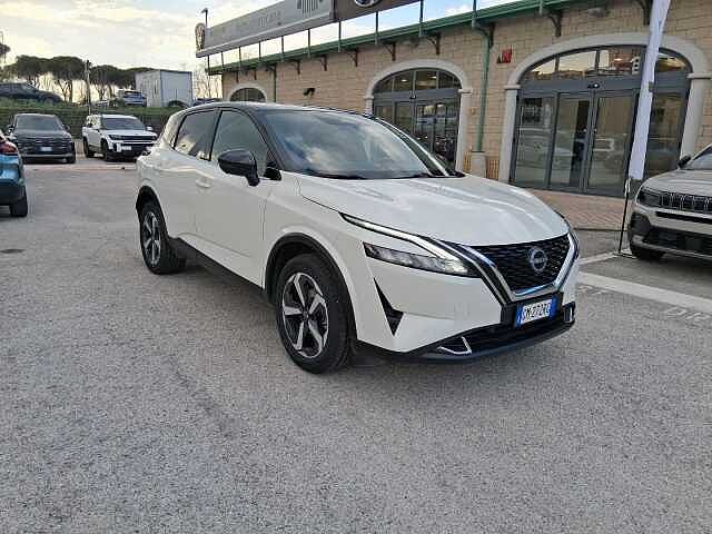 Nissan Qashqai 1.3 MHEV 140 N-Connecta