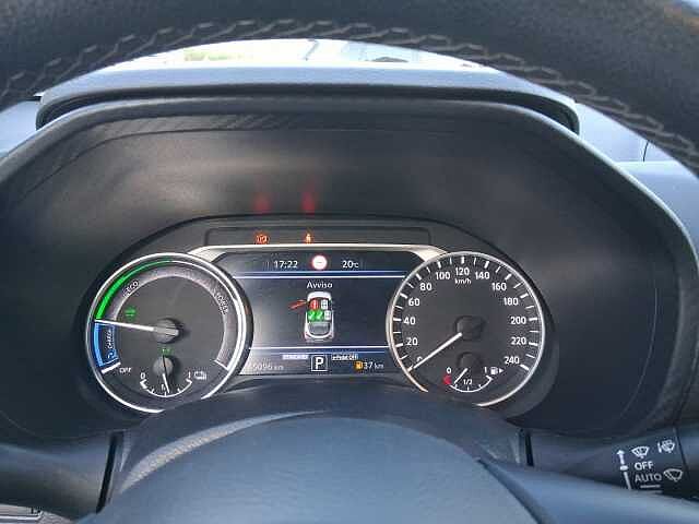 Nissan Juke 1.6 hev N-Connecta